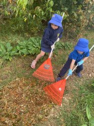 Students from Loburn School volunteering at Kaiapoi Food Forest