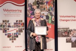Janette Morris, Whareora House of Life, with her Award