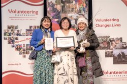 Chang Chun Mui (Mei) and company, with her Award