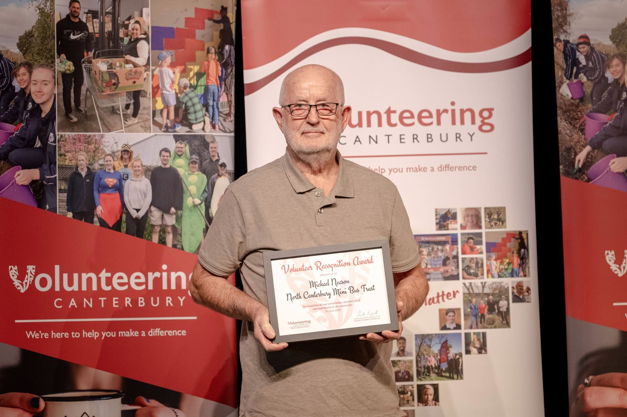 Michael Neason, North Canterbury Mini Bus Trust, receiving a Volunteer Recognition Award 2026.
