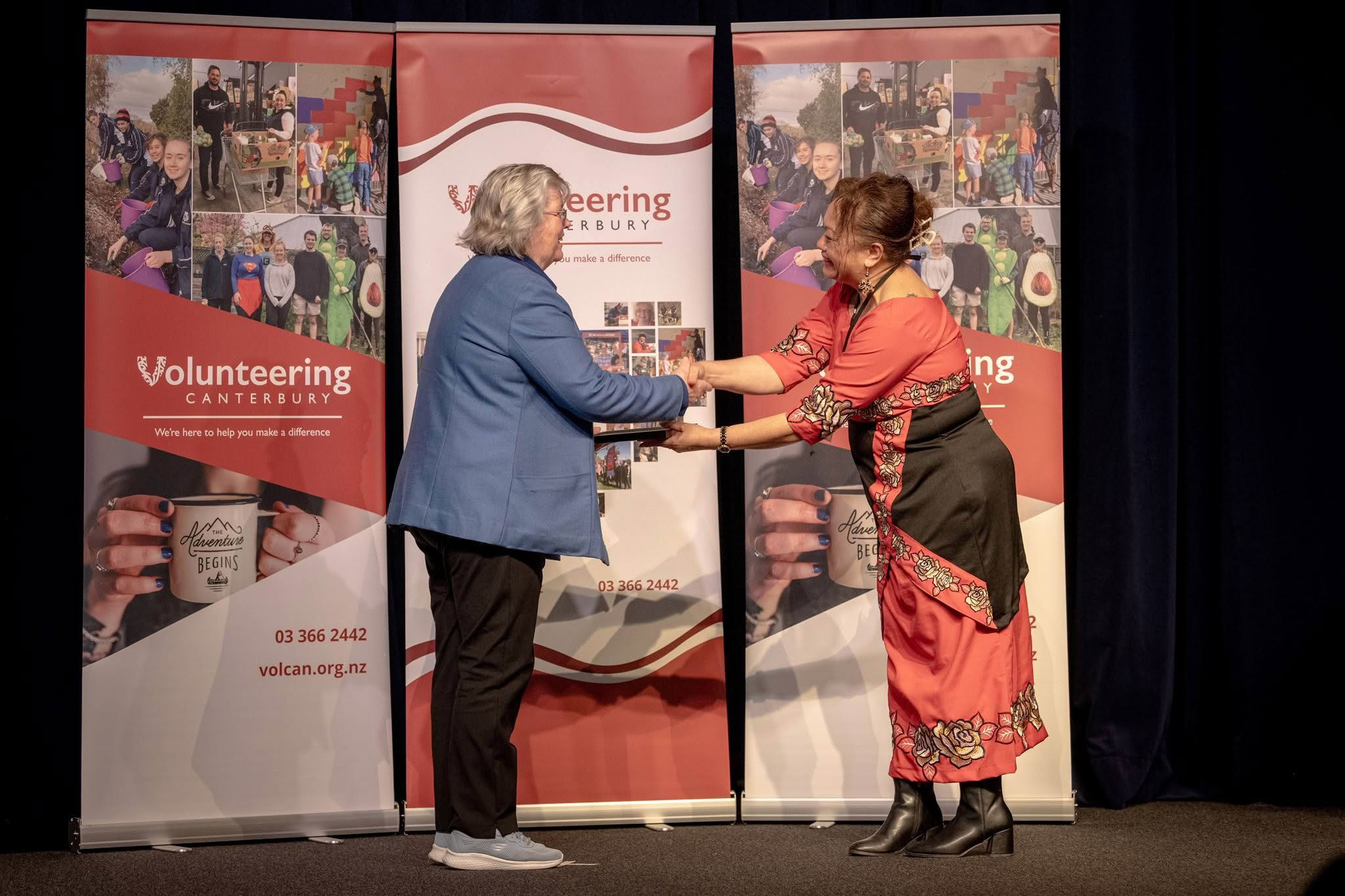 Yvonne Moffat, One Mother to Another, receiving a Volunteer Recognition Award 2026.