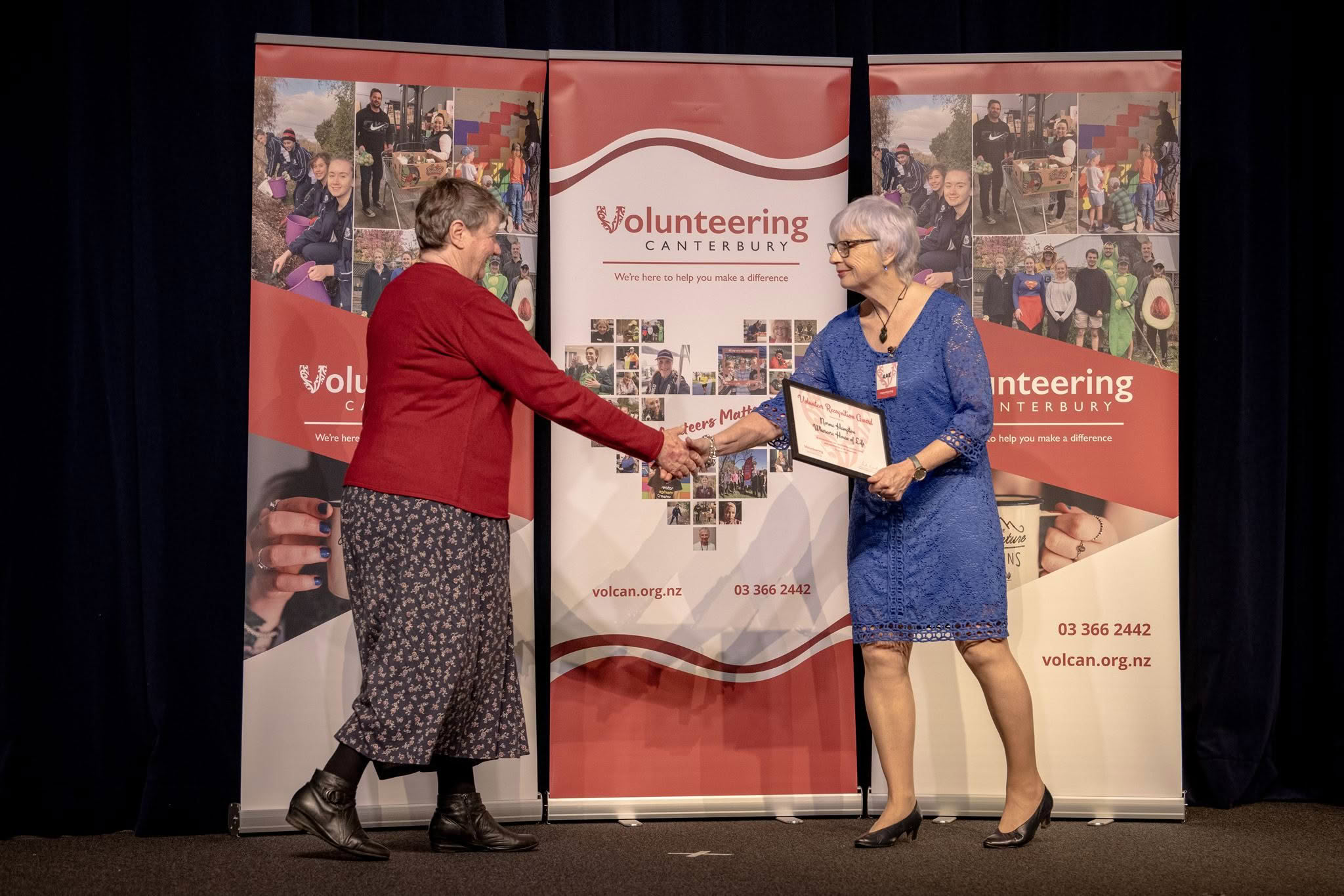Norma Hampton, Whareora House of Life, receiving a Volunteer Recognition Award 2026.