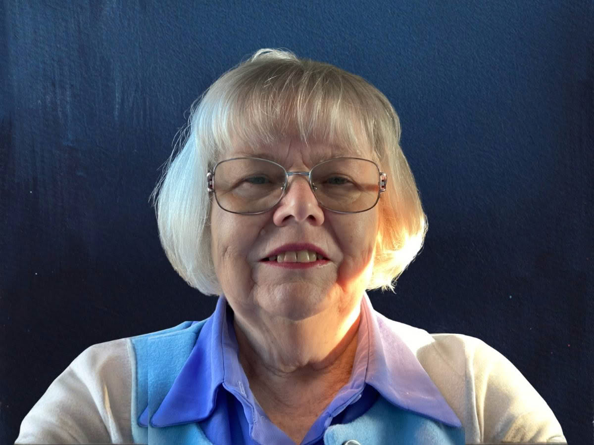 Yvonne, a volunteer at One Mother to Another.
